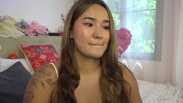 Snapshot of immahawaii chatting on 02-23-26, 04:58 immahawaii online show from 02-23-26, 04:58