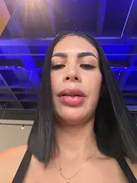 Dj scarlettmorreti online show from 12-19-25, 06:43