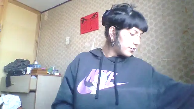 Snapshot of toxikkka chatting on 09-30-25, 05:08 toxikkka online show from 09-30-25, 05:08