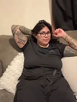 miacanela xo online show from 05-05-26, 01:52