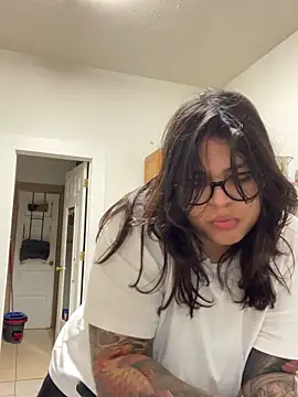 miacanela xo online show from 04-16-26, 02:01