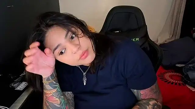 miacanela xo online show from 04-22-26, 11:33