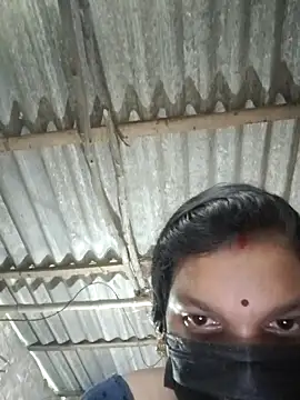 HotSexyBoudi online show from 09-20-25, 08:52