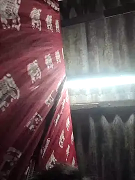 HotSexyBoudi online show from 10-28-25, 08:46