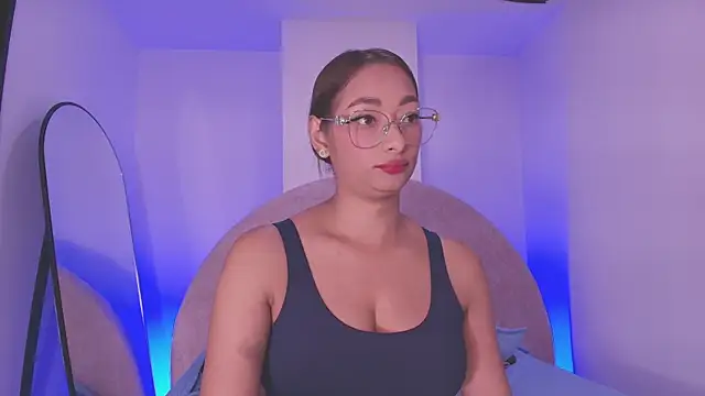 vale ross  online show from 04-16-26, 03:07