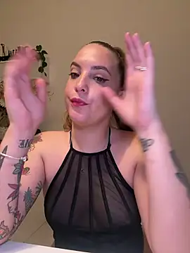 LiliMorganxxx online show from 06-25-26, 09:31