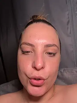 LiliMorganxxx online show from 08-09-26, 08:15