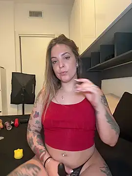 LiliMorganxxx online show from 08-03-26, 02:12