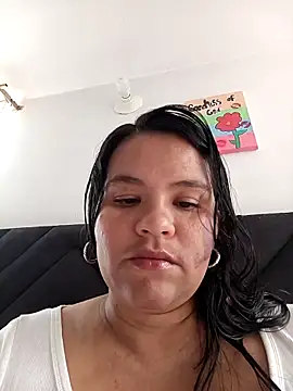 Julieta-tits online show from 05-04-26, 06:11