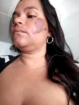 Julieta-tits online show from 04-21-26, 05:41