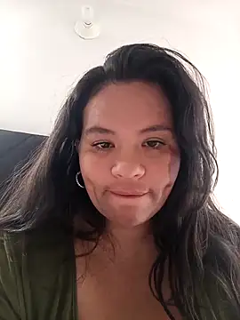 Julieta-tits online show from 06-04-26, 07:07