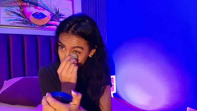 Tamaraakins online show from 09-10-25, 12:37