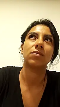 Tamaraakins online show from 12-22-25, 12:22