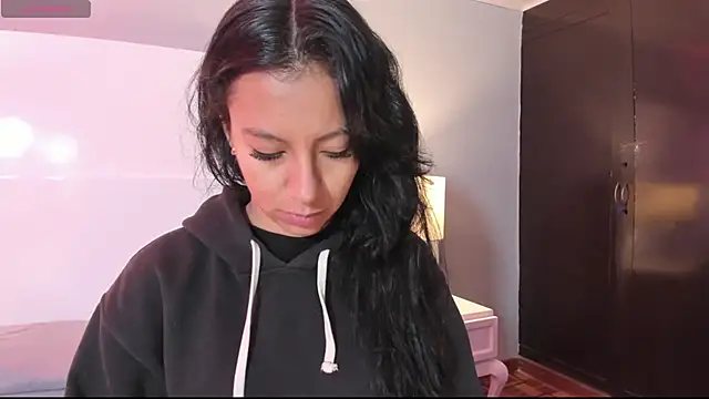 Tamaraakins online show from 11-10-25, 12:32