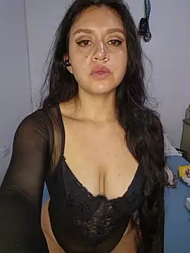 Snapshot of lombarlana-89 chatting on 03-06-26, 02:34 lombarlana-89 online show from 03-06-26, 02:34