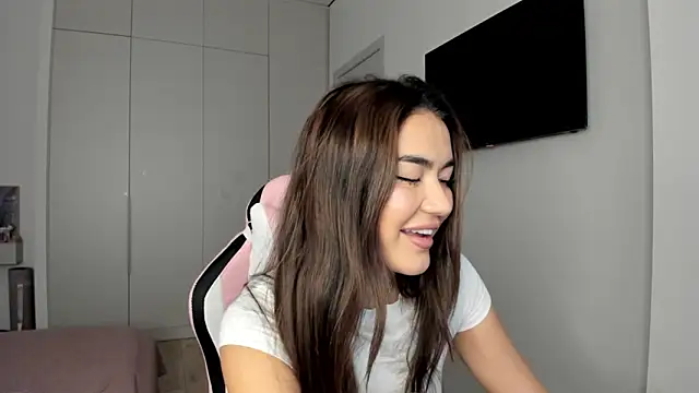 Shineel online show from 02-10-26, 05:06