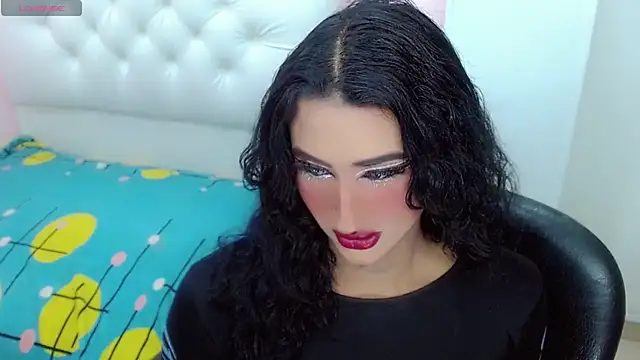 Snapshot of kinverly_sexyx chatting on 01-16-26, 05:11 kinverly sexyx online show from 01-16-26, 05:11