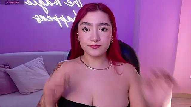 ViolettCastel online show from 12-02-25, 06:09