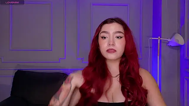 ViolettCastel online show from 03-12-26, 06:12