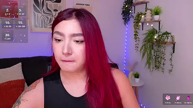 ViolettCastel online show from 04-10-26, 08:16