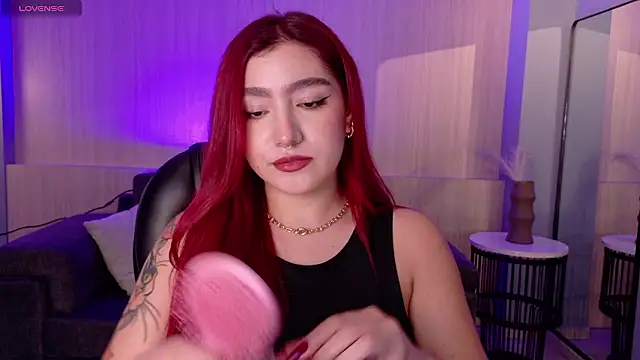 ViolettCastel online show from 02-13-26, 07:36