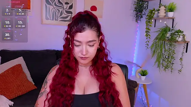 ViolettCastel online show from 05-08-26, 08:34