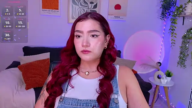 Snapshot of ViolettCastel chatting on 07-10-26, 10:54 ViolettCastel online show from 07-10-26, 10:54