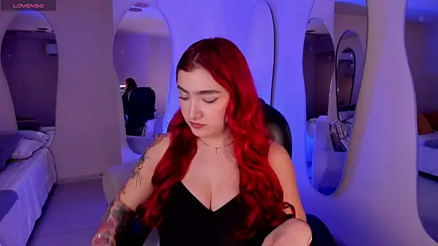 ViolettCastel online show from 09-29-25, 07:30