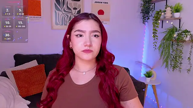 ViolettCastel online show from 04-28-26, 08:46
