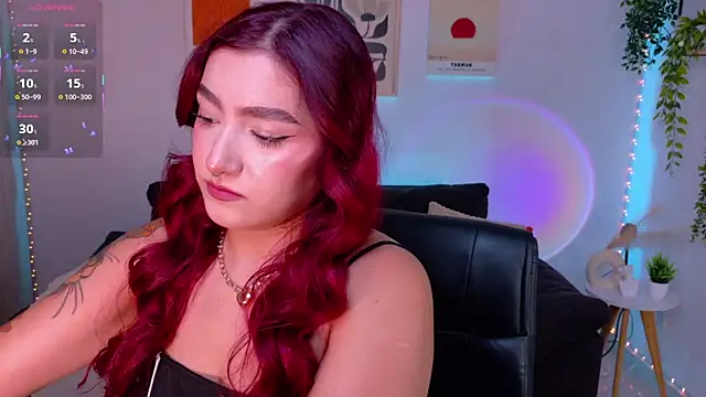 Snapshot of ViolettCastel chatting on 07-03-26, 12:17 ViolettCastel online show from 07-03-26, 12:17