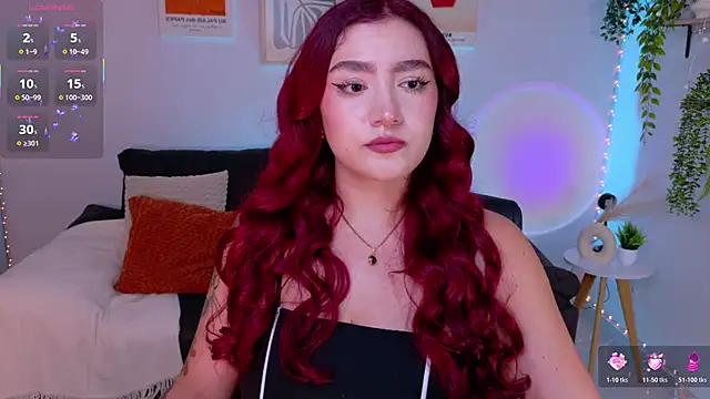 Snapshot of ViolettCastel chatting on 06-20-26, 12:26 ViolettCastel online show from 06-20-26, 12:26