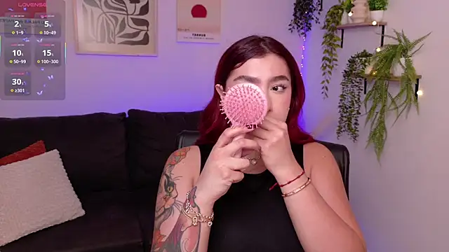 ViolettCastel online show from 04-04-26, 09:43