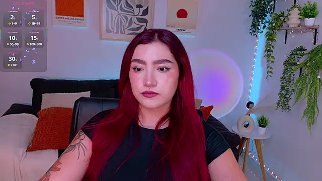 Snapshot of ViolettCastel chatting on 07-01-26, 12:00 ViolettCastel online show from 07-01-26, 12:00