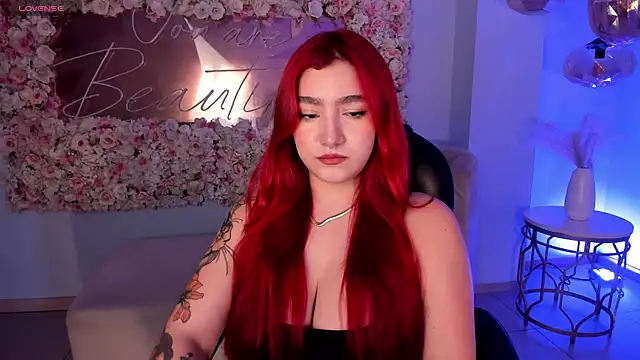 ViolettCastel online show from 09-26-25, 07:32