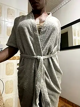 sweetsarabig22cm online show from 12-01-25, 05:41