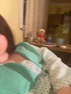 Snapshot of Leontina94 chatting on 02-13-26, 08:42 Leontina94 online show from 02-13-26, 08:42