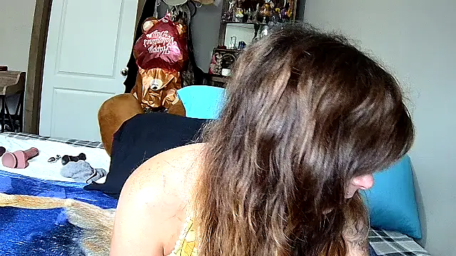 ZeelaXoXo online show from 03-31-26, 05:59