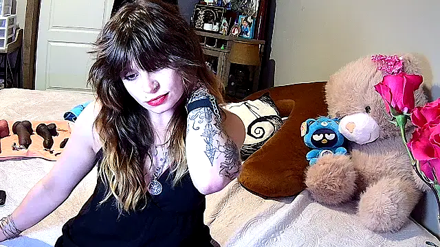 ZeelaXoXo online show from 02-14-26, 05:51