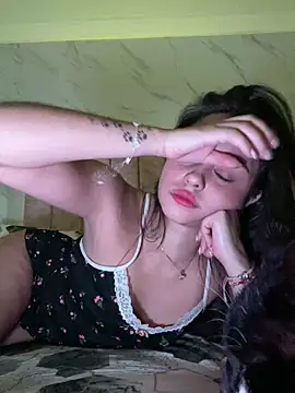 Kimmymadison- online show from 05-27-26, 02:41