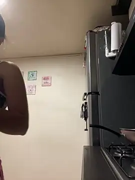 Kimmymadison- online show from 09-10-25, 08:41