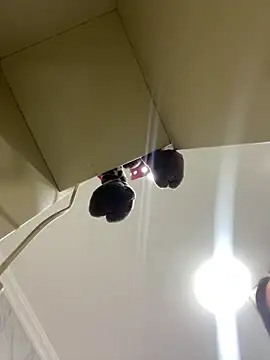 Snapshot of Kimmymadison- chatting on 02-10-26, 08:19 Kimmymadison- online show from 02-10-26, 08:19