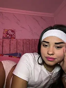 Kimmymadison- online show from 04-15-26, 03:34