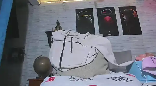 Kimmymadison- online show from 03-01-25, 04:04