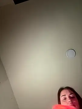 Kimmymadison- online show from 11-11-25, 08:58