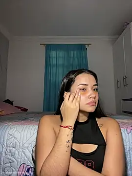 Snapshot of Kimmymadison- chatting on 02-13-26, 08:31 Kimmymadison- online show from 02-13-26, 08:31