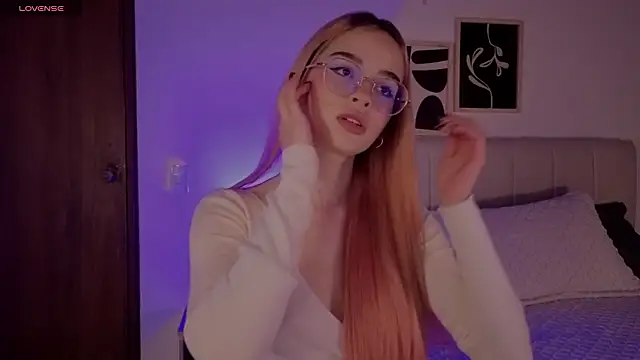 Roxxy mora online show from 02-05-26, 10:05