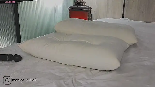 Monikacutie online show from 02-27-25, 02:43