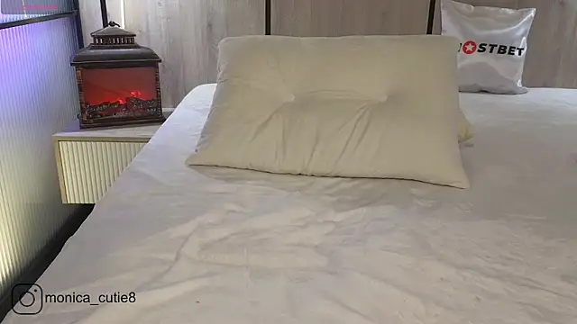 Monikacutie online show from 01-05-25, 07:07