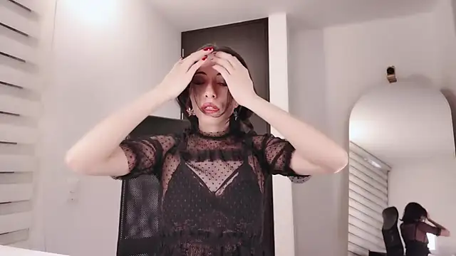 Snapshot of Edranah chatting on 11-23-25, 09:36 Edranah online show from 11-23-25, 09:36