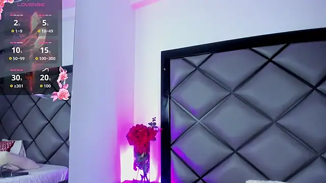 Alexa Blake   online show from 04-15-26, 07:58